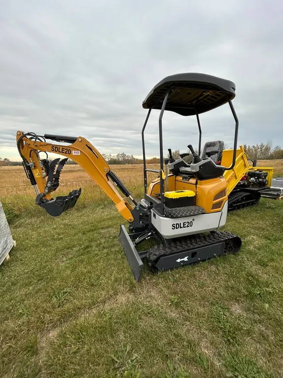 UNUSED 2026 SDLE20 EXCAVATOR W/ YANMAR DIESEL ENGINE
