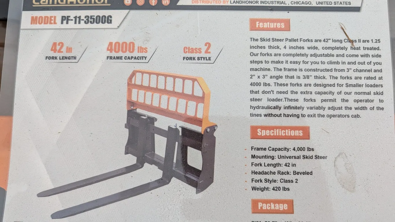 UNUSED LANDHONOR PALLET FORK PF-11-3500G