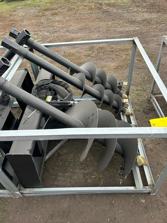 GREATBEAR SKID STEER AUGER WITH 3 BITS IN 9'', 12'', 18'' AT-AUG-3B
