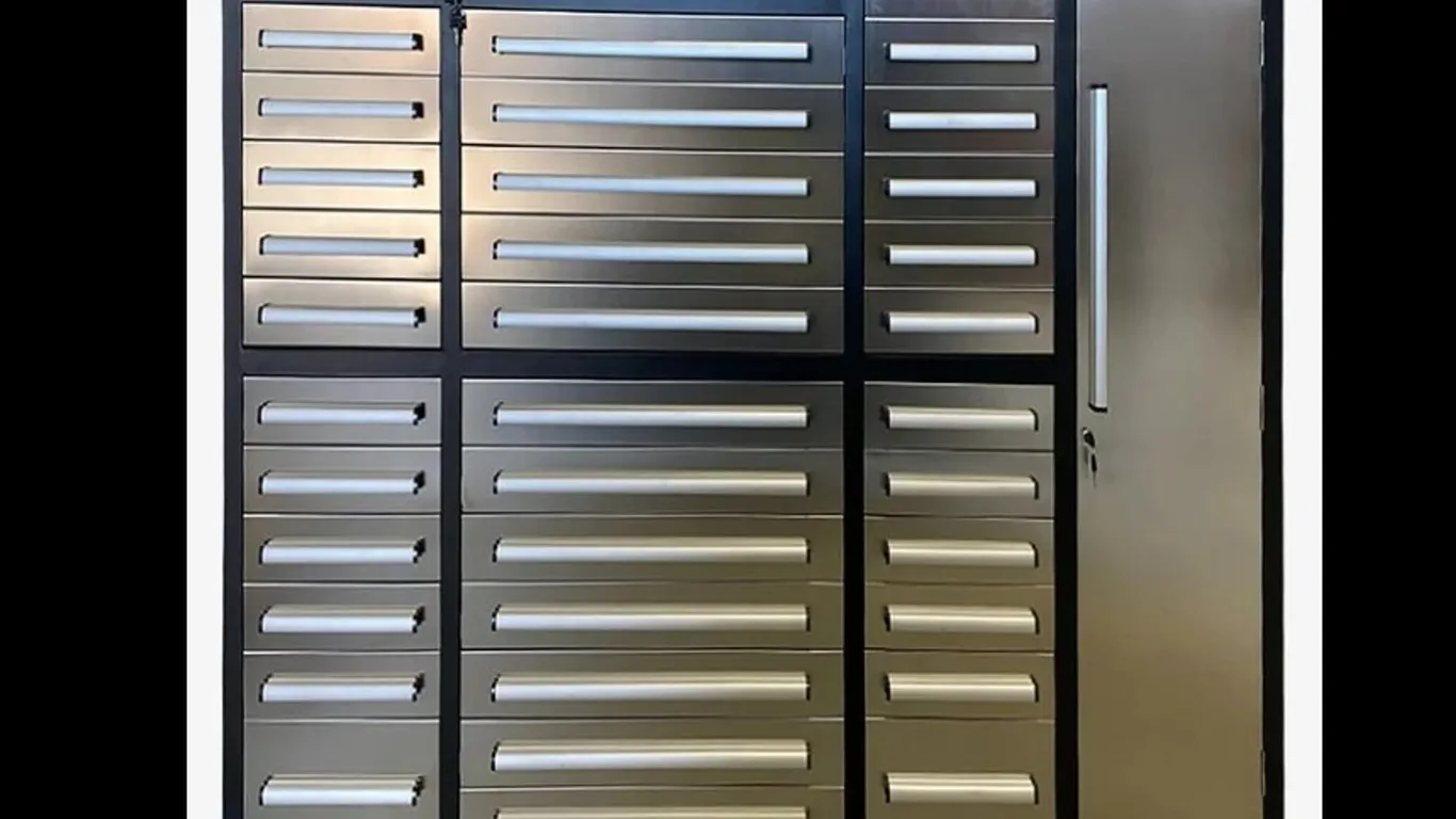 STEELMAN 7' CABINET (35 DRAWERS) - STAINLESS WB-7-35D-SS