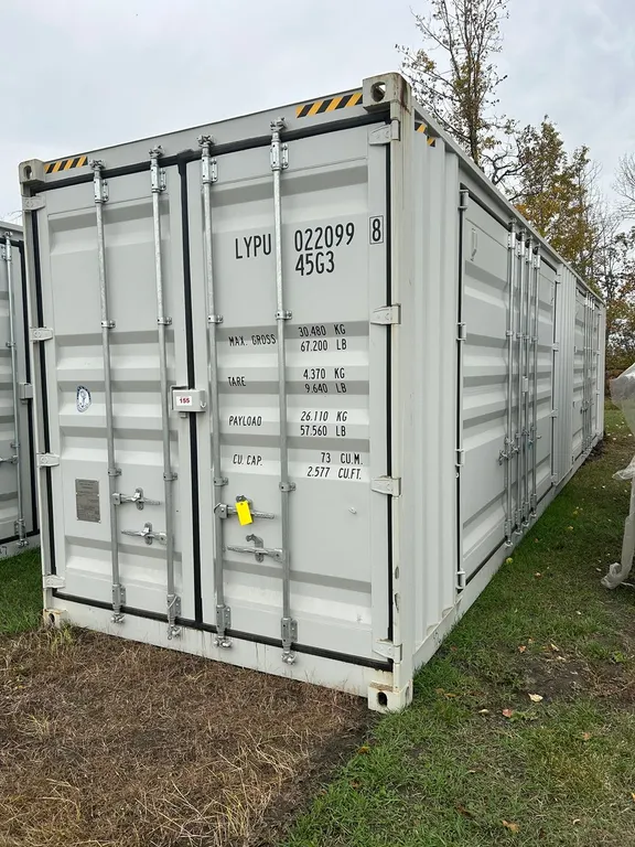 40FT HIGH CUBE CONTAINER WITH 2 SIDE DOORS S/N LYPU0220998 SC40-2D