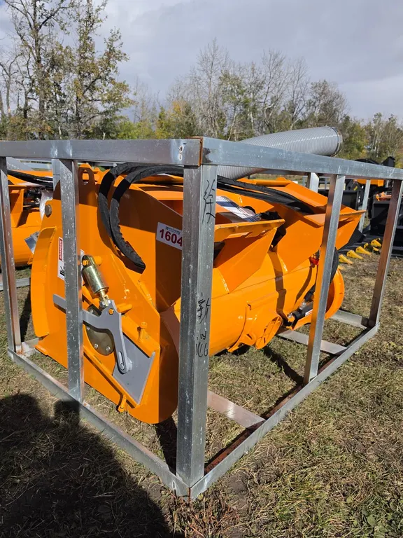 UNUSED LANDHONOR DOUBLE DISCHARGE CONCRETE MIXER DCM-11-250G