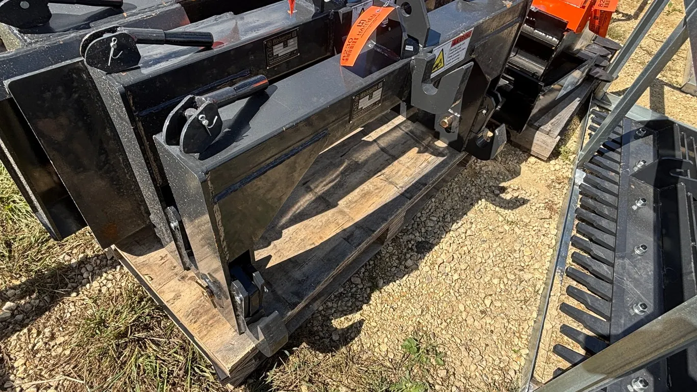 2026 Wolverine TR-26-02C Class 2 Tractors Quick Hitch