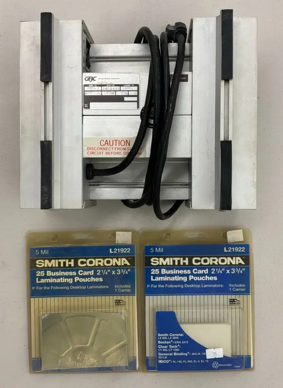GBC 362-LM-1 Pouch Laminator Plus 2 Packs of Smith Corona Business Card Pouches