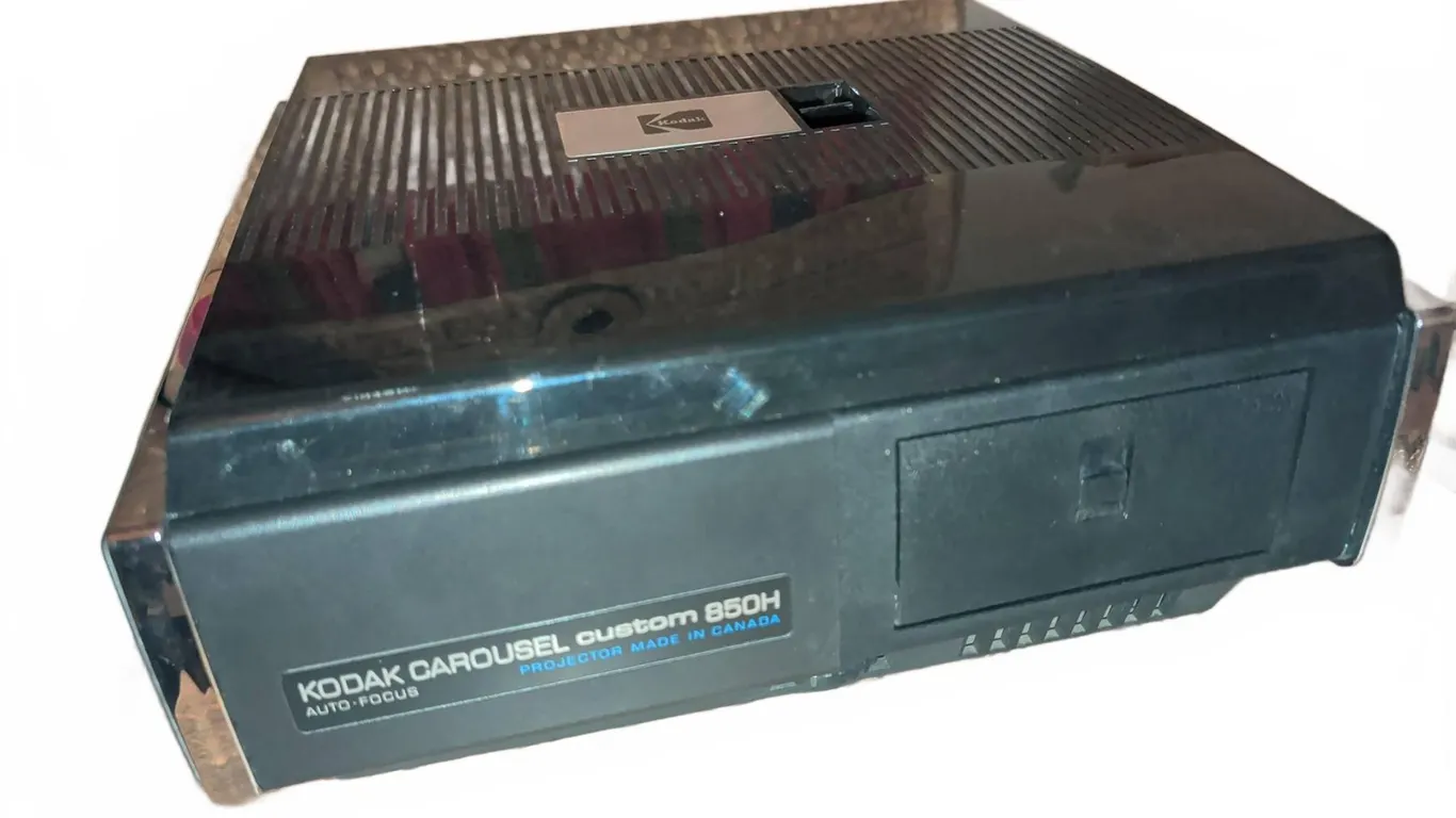 Kodak Carousel Custom 850H Slide Projector Auto Focus