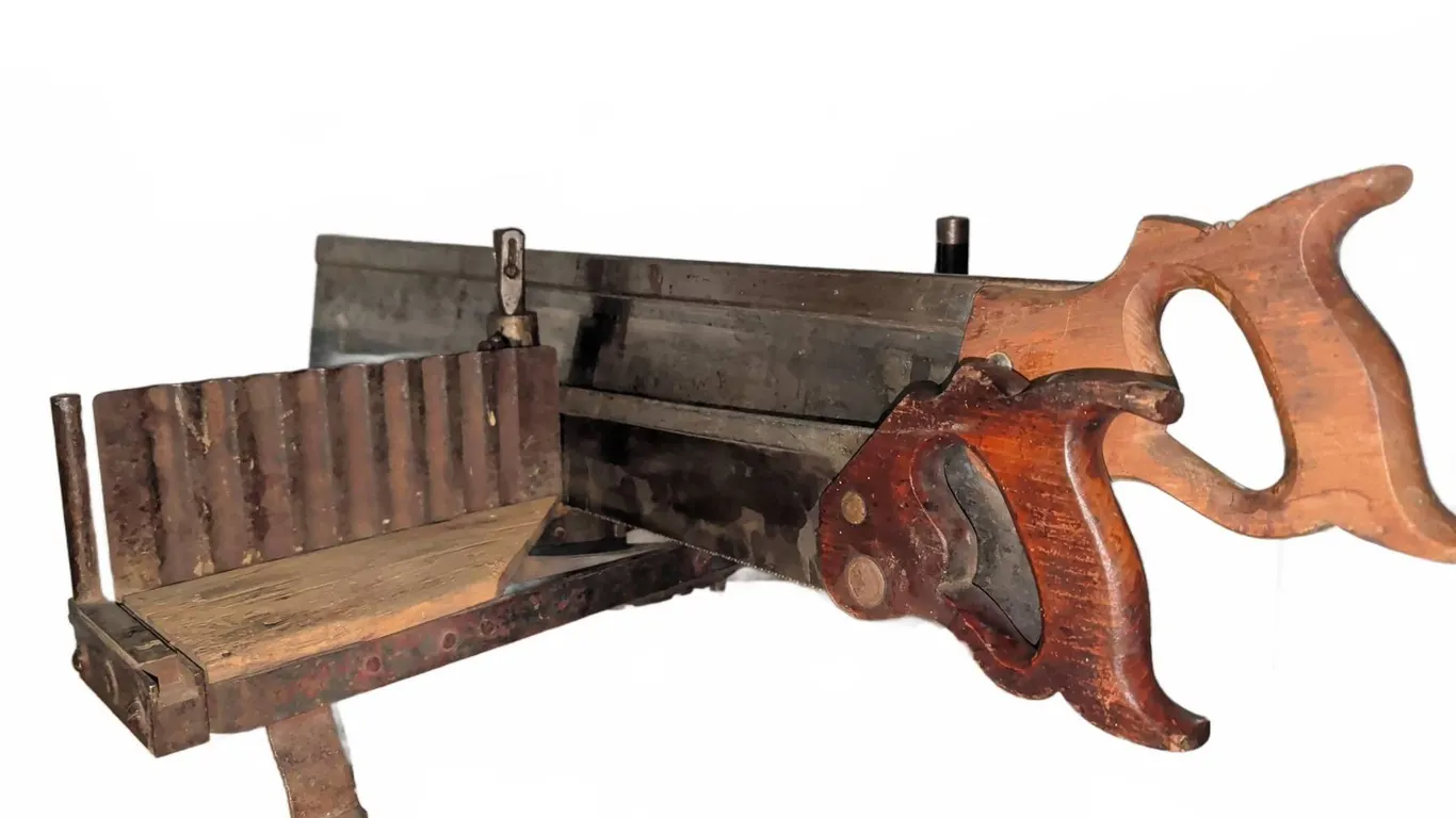 Vintage Wood and Metal Manual Miter Box with Backsaw
