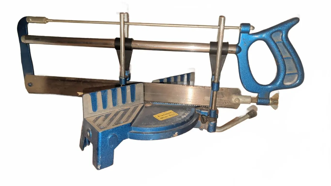 Precision Miter Box with Saw and Adjustable Angle Guide