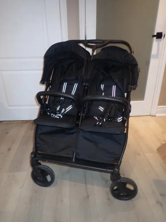 Foldable Double Stroller with Reclining Seats - Safety 1st - Double Duo