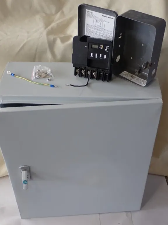 Intermatic Electronic 24 hr Time Switch & Electrical Box