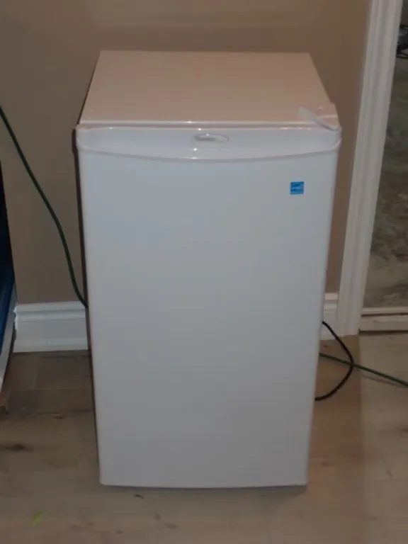 Danby Mini Fridge with Freezer - 3.2 cu. ft