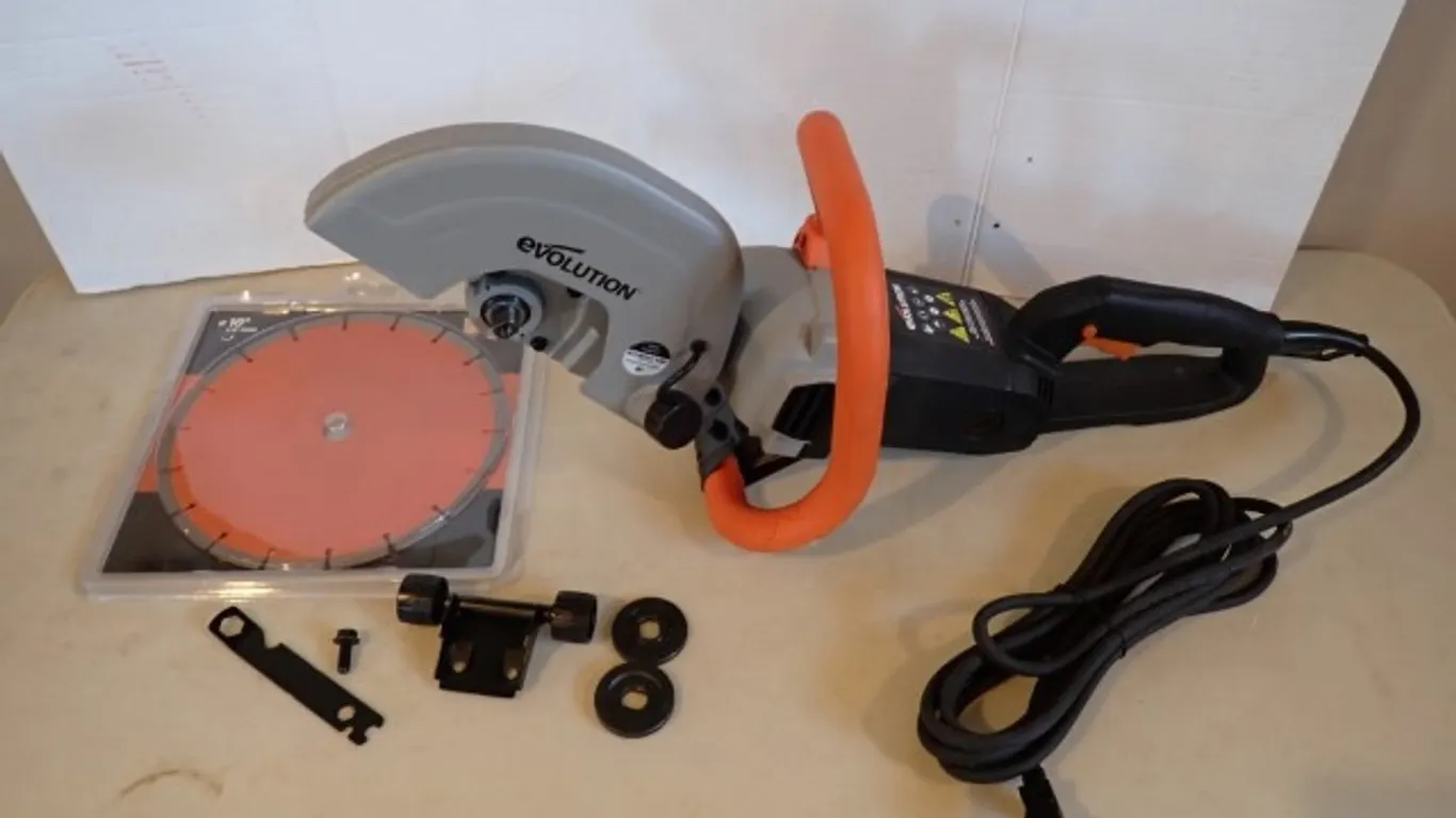 Evolution Concrete Cut-Off Saw