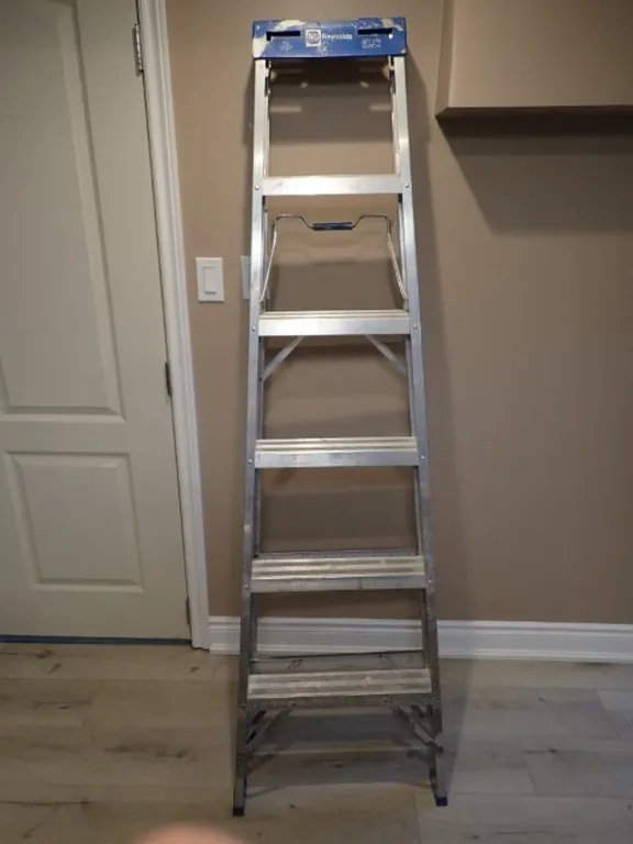 6' Aluminum Step Ladder