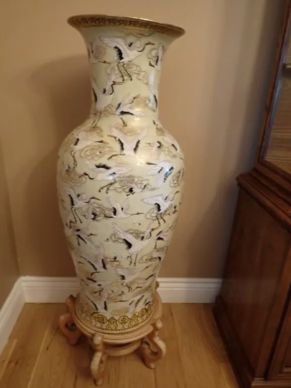 Flying Cranes 36" Vase