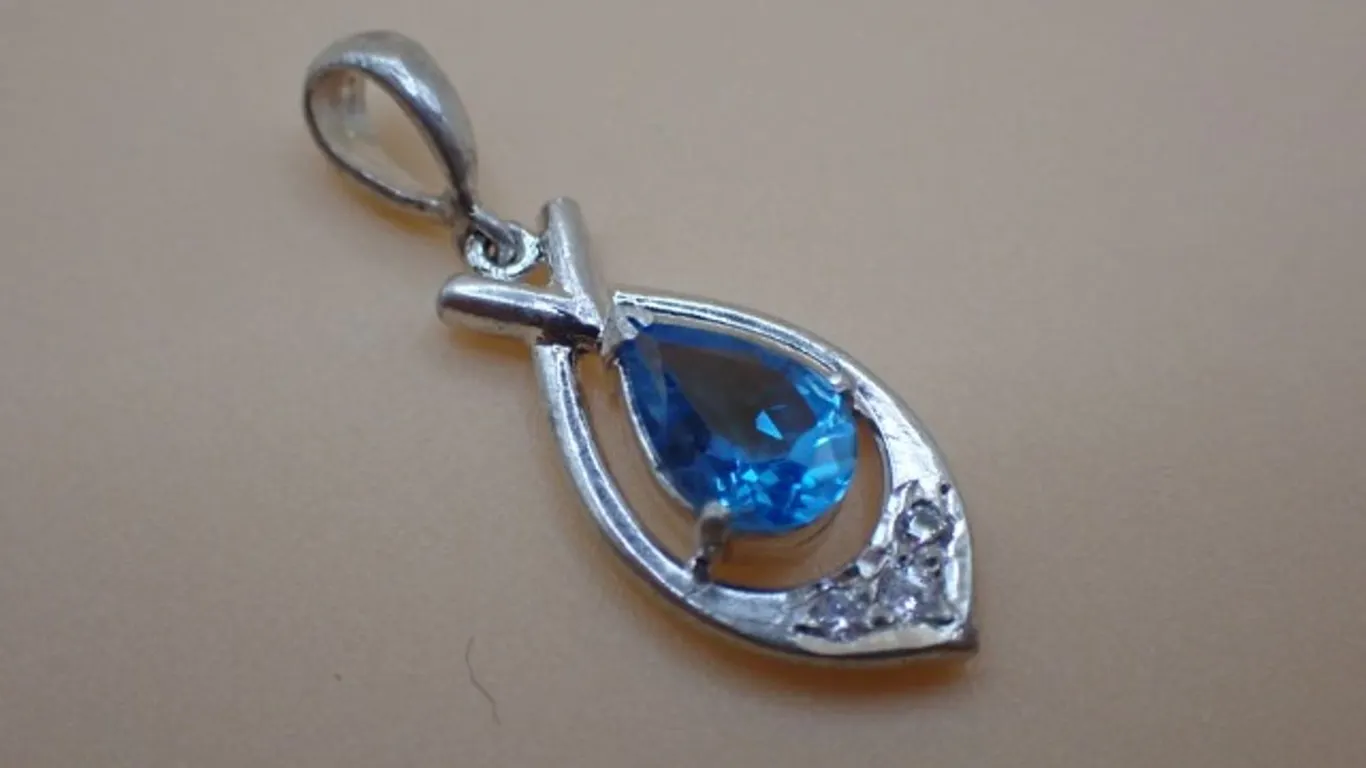 Sterling With Aquamarine