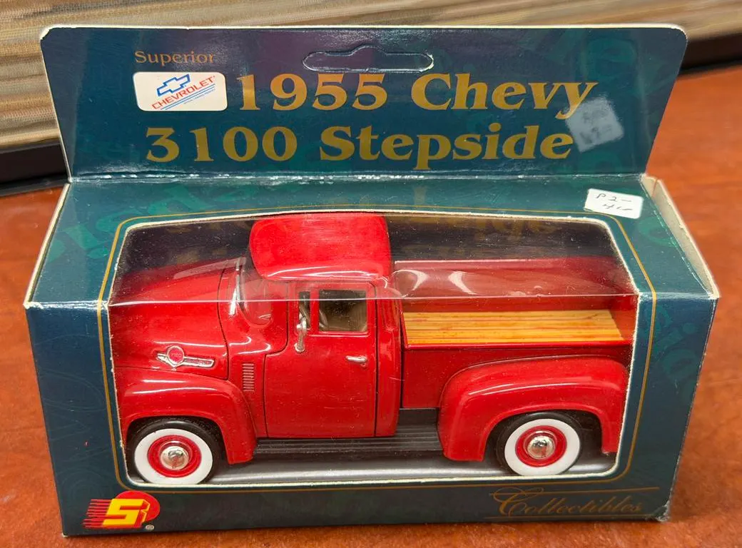 Ford F100 Red Truck - Superior - (in 55 Chev 3100 Step Box)