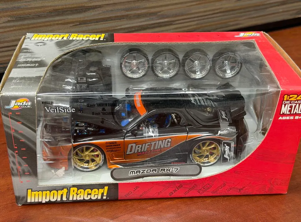 Mazda RX-7 Import Racer - Jayda - 1/24