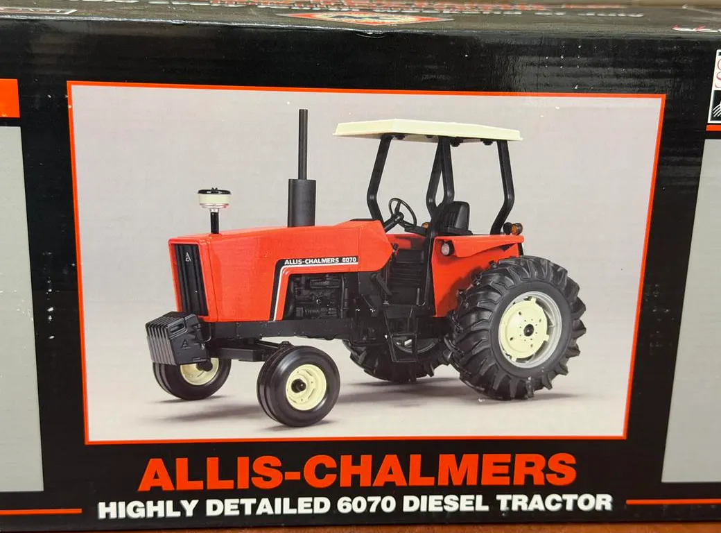Allis-Chalmers 6070 Diesel 2WD Tractor - 1/16