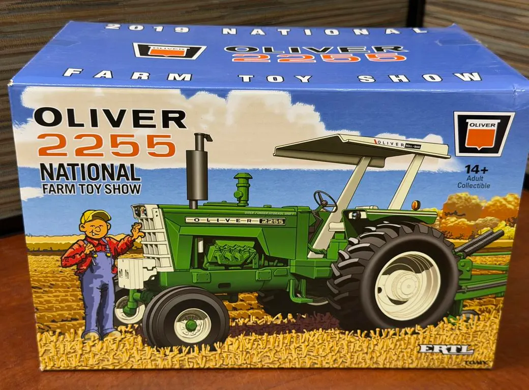 Oliver 2255 Tractor - 2019 Show - 1/16