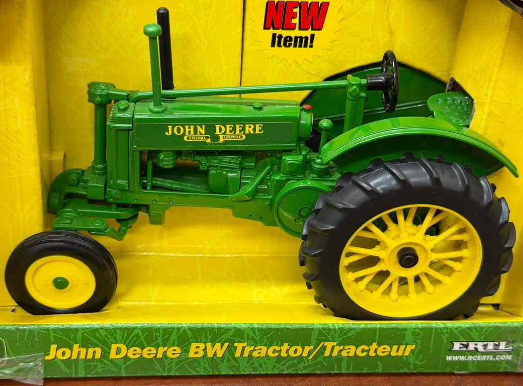 John Deere General Purpose BW Tractor - 1/16