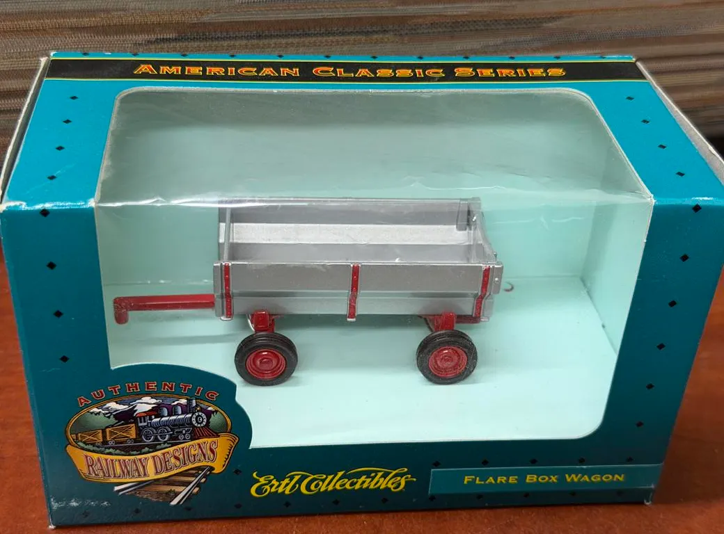 Flare Box Wagon - 1/43
