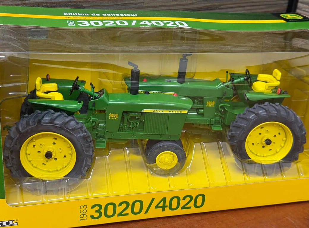 John Deere 3020/4020 Tractors Set - 1/16