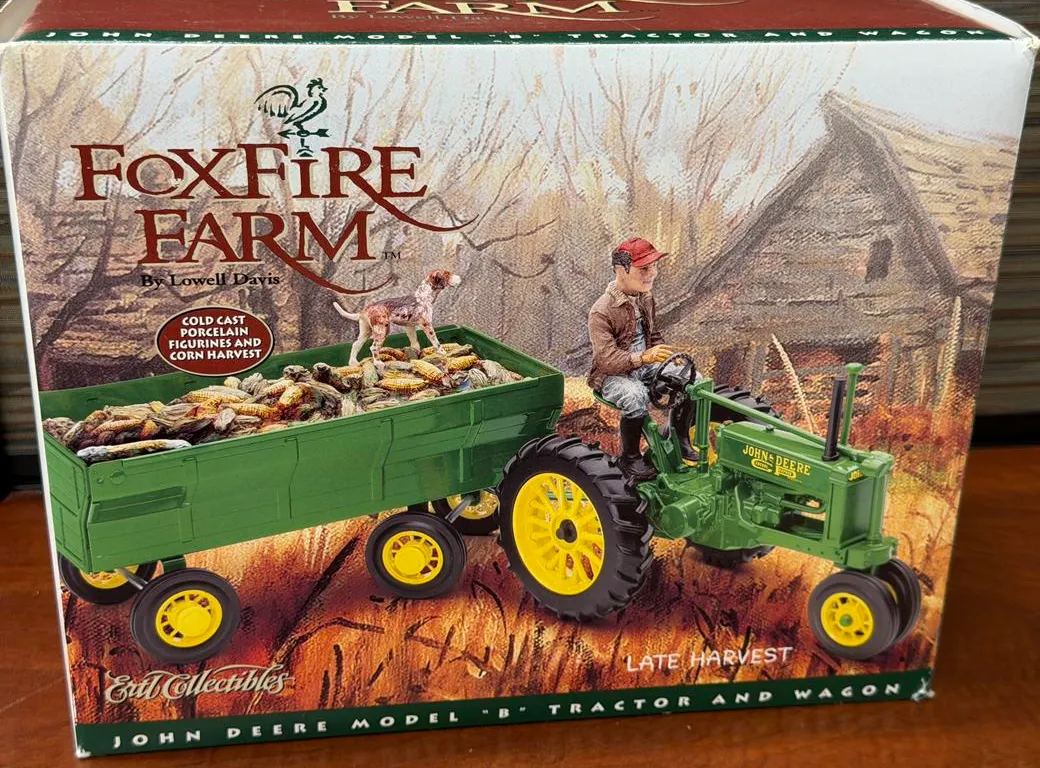 John Deere GP B Tractor with Wagon/Man/Dog-Fox F - 1/16