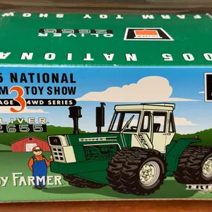 Oliver 2655 Tractor - 2005 Show - 1/32