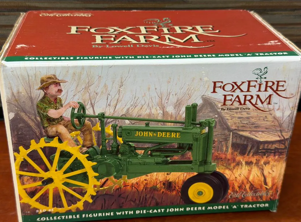 John Deere A Tractor - FoxFire Farms-Man - 1/16