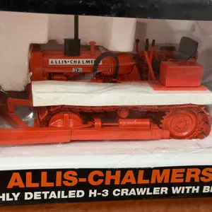 Allis-Chalmers H-3 Crawler with Blade - 1/16