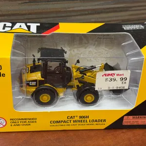 Cat 906H Compact Wheel Loader - 1/50