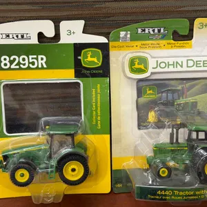 (2) John Deere 8295R and 4440 Tractors - 1/64