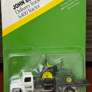 John Deere Delivery Truck with JD 6400 Tractor - 1/64