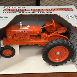 Allis-Chalmers WD-45 Antique Tractor - 1/16