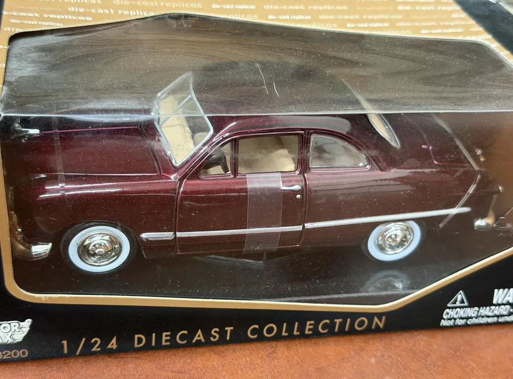 1949 Ford Coupe Die Cast Car - 1/24