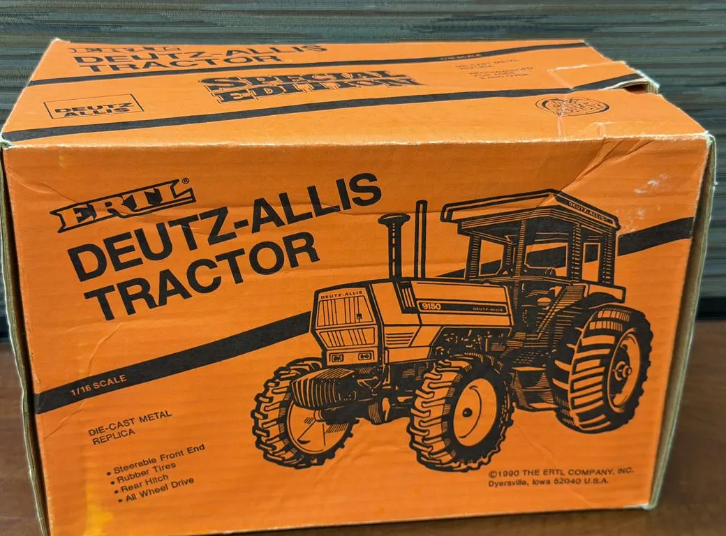 Deutz-Allis 9150 Tractor - 1/16