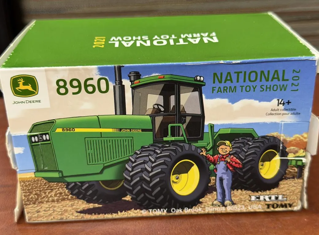 John Deere 8960 4WD Tractor - 2021 Show - 1/64