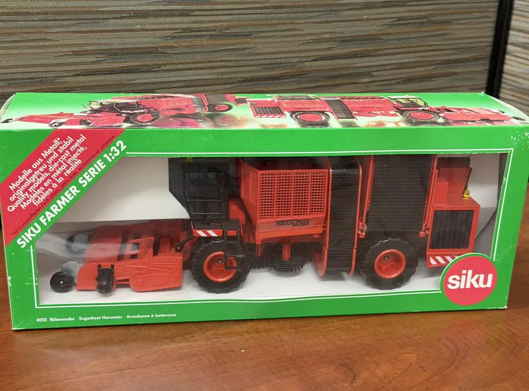Siku Sugarbeet Harvester - 1/32