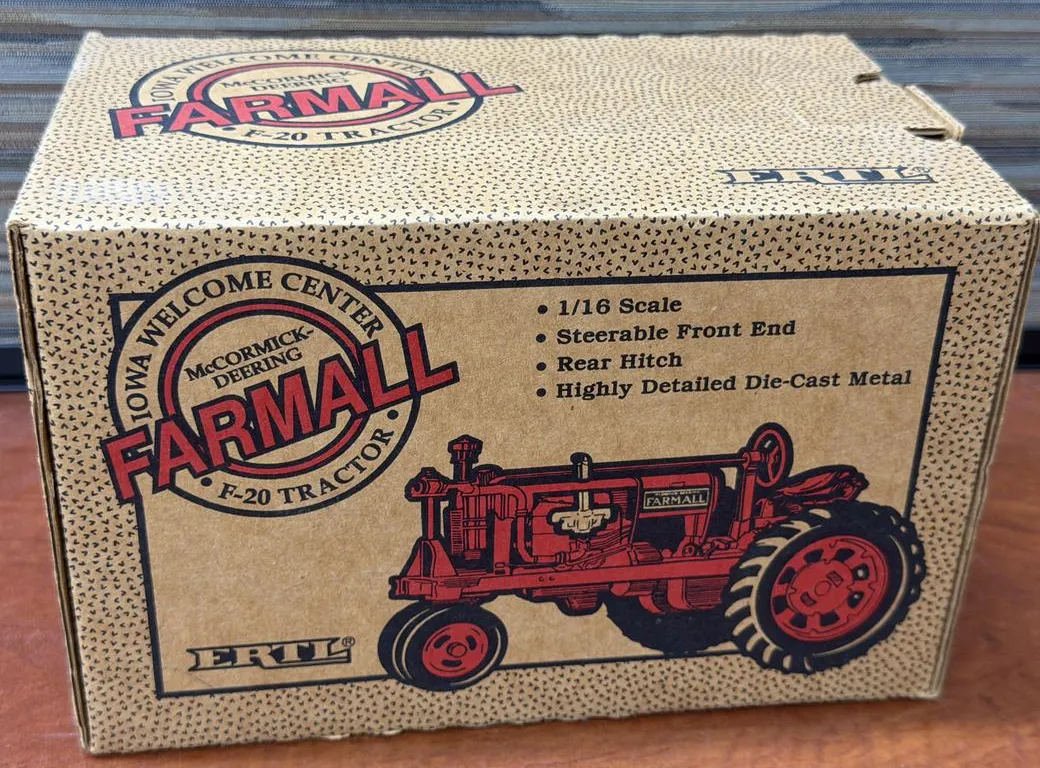 McCormick Farmall F20 Tractor - 1/16