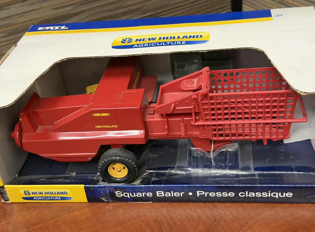 New Holland 311 Square Baler - 1/16