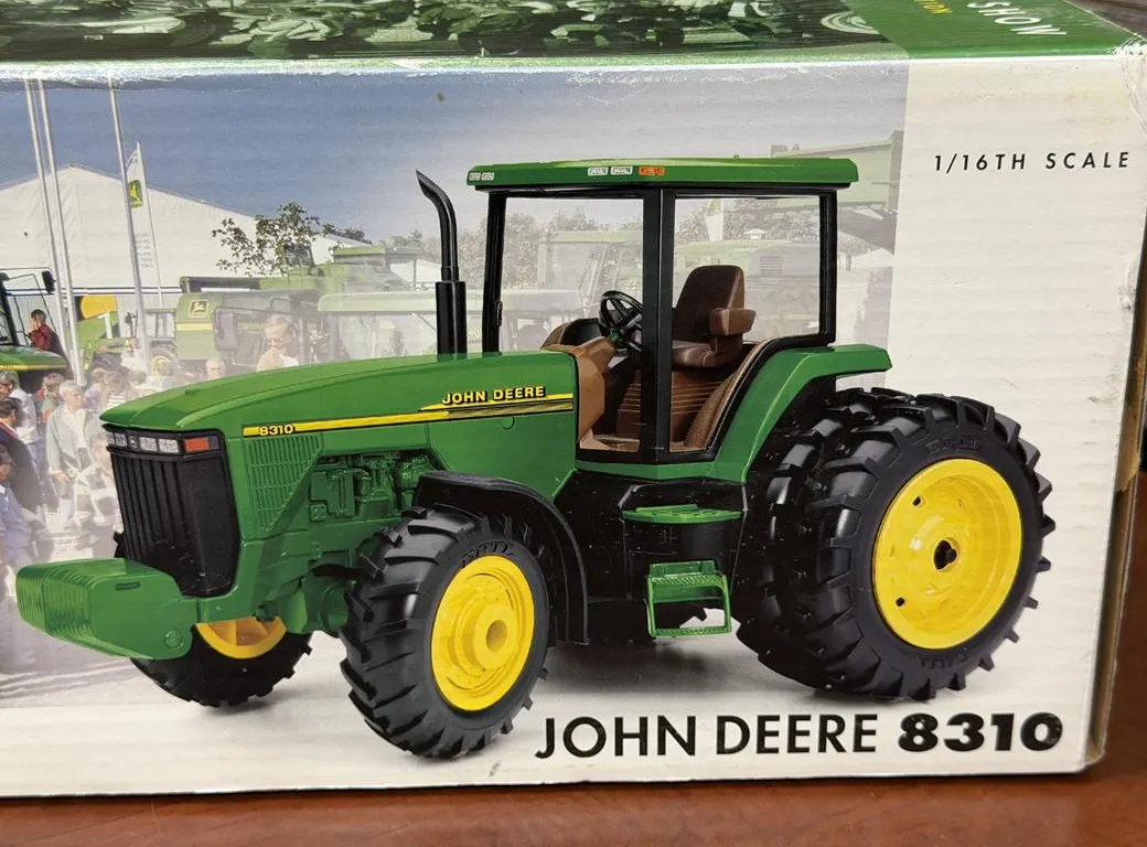 John Deere 8310 Tractor- 1999 Show - 1/16