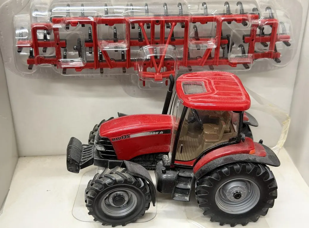 Case IH MXU 135 Tractor and Field Cultivator - 1/32