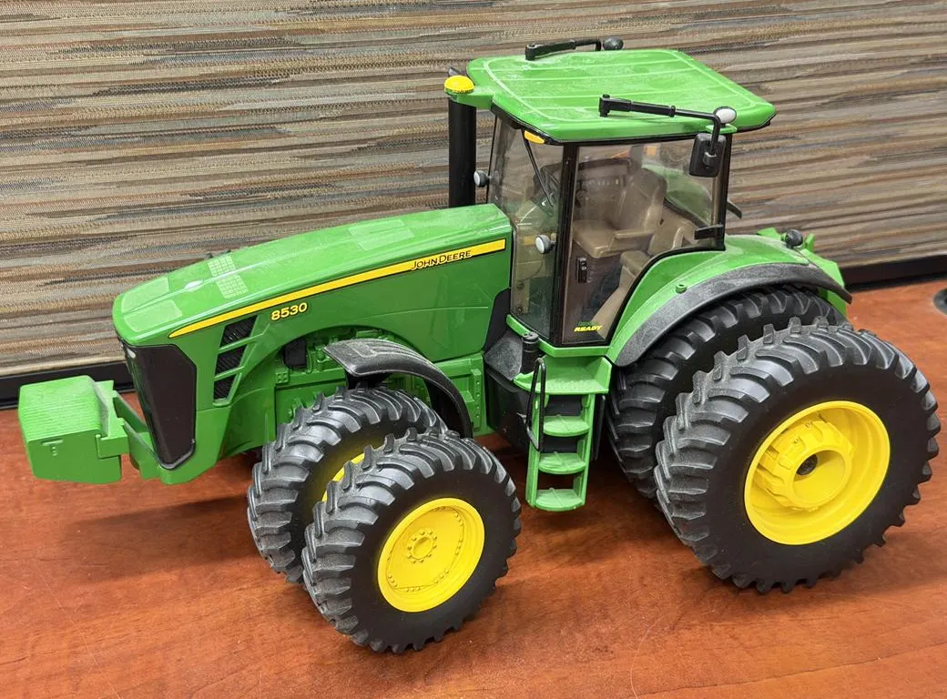 John Deere 8530 4WD Tractor