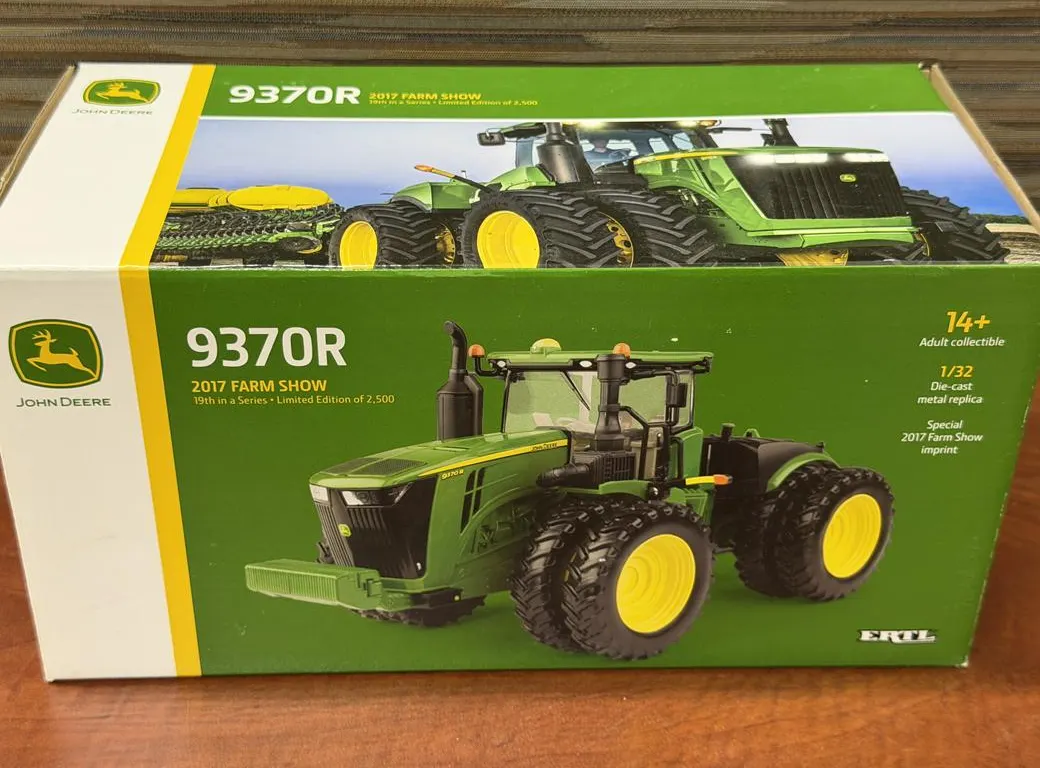 John Deere 9370R 4WD Tractor-2017 Farm Show - 1/32