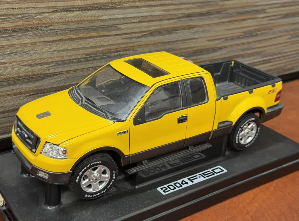 2004 Ford F150 FX4 Off Road Truck-Mounted