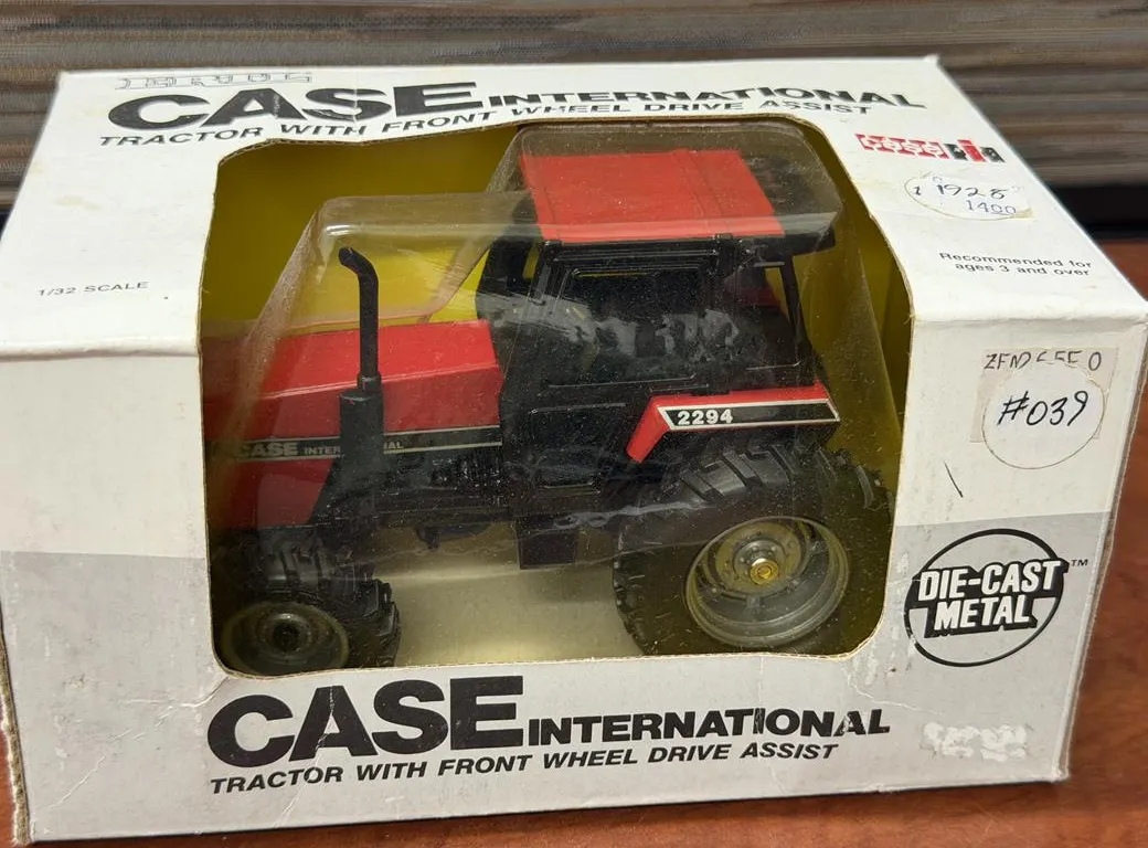 Case International 2294 Tractor - 1/32