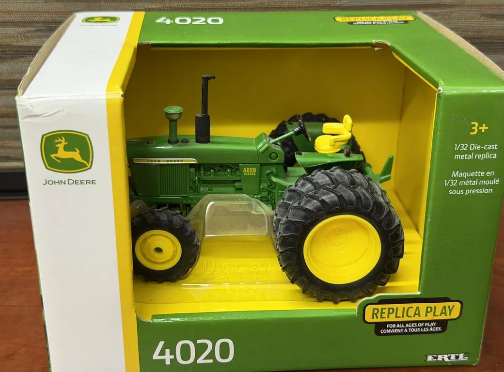John Deere 4020 Die Cast Tractor - 1/32