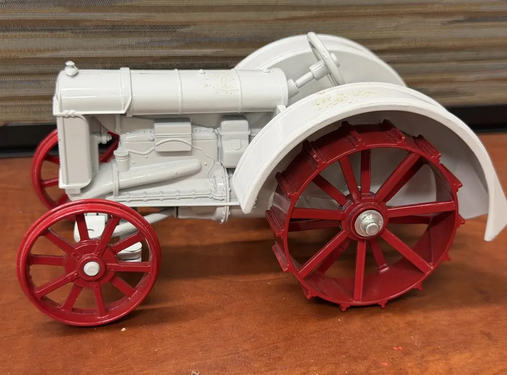 Fordson Ertl Model F- Red Steel Wheels - 1/16