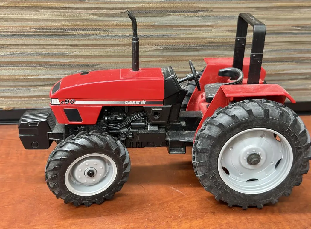 Case IH C90 Die Cast Ertl Tractor - 1/16