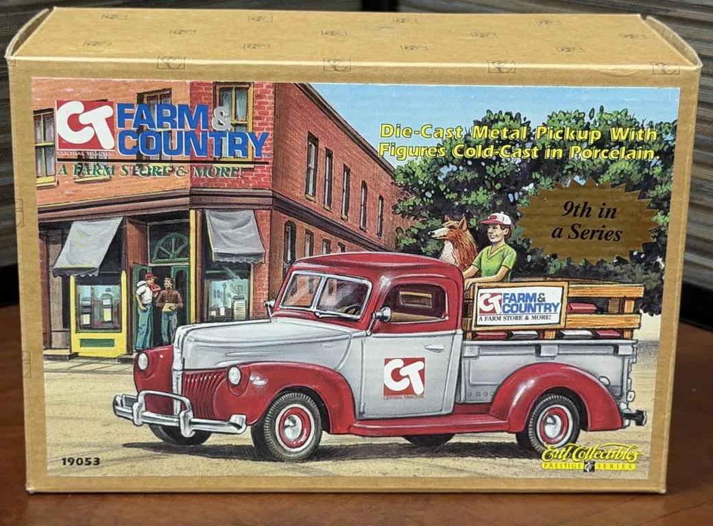 CT Farm & Country Pickup Truck with Porcelain Figures