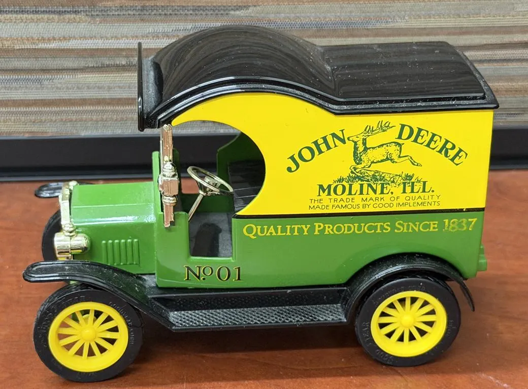 John Deere Moline #01 1912 Ford T Delivery Car